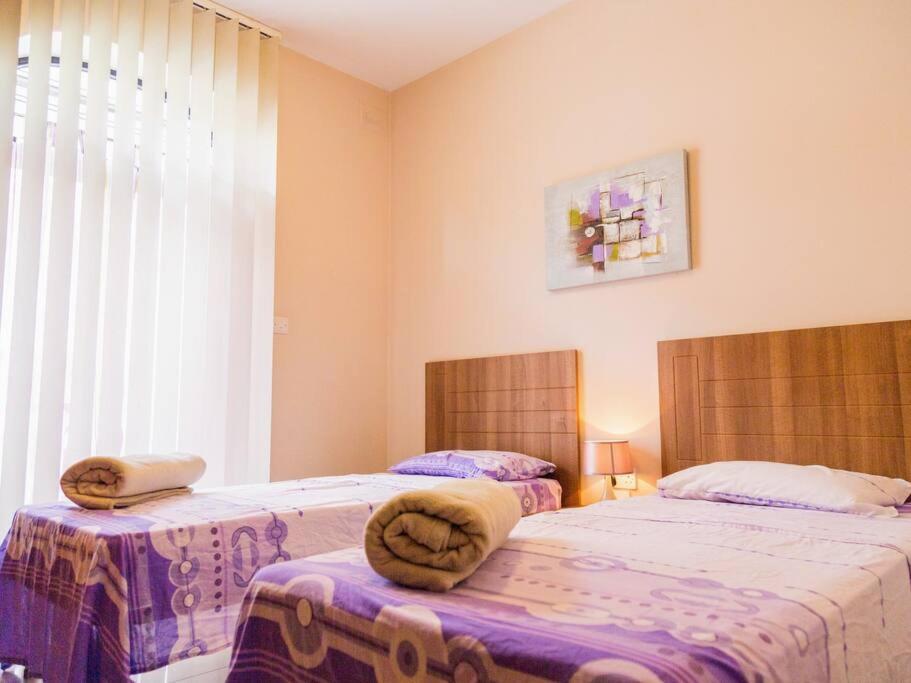 Sea Views Apartment-Wifi-Sleep 5 Marsaskala Bagian luar foto